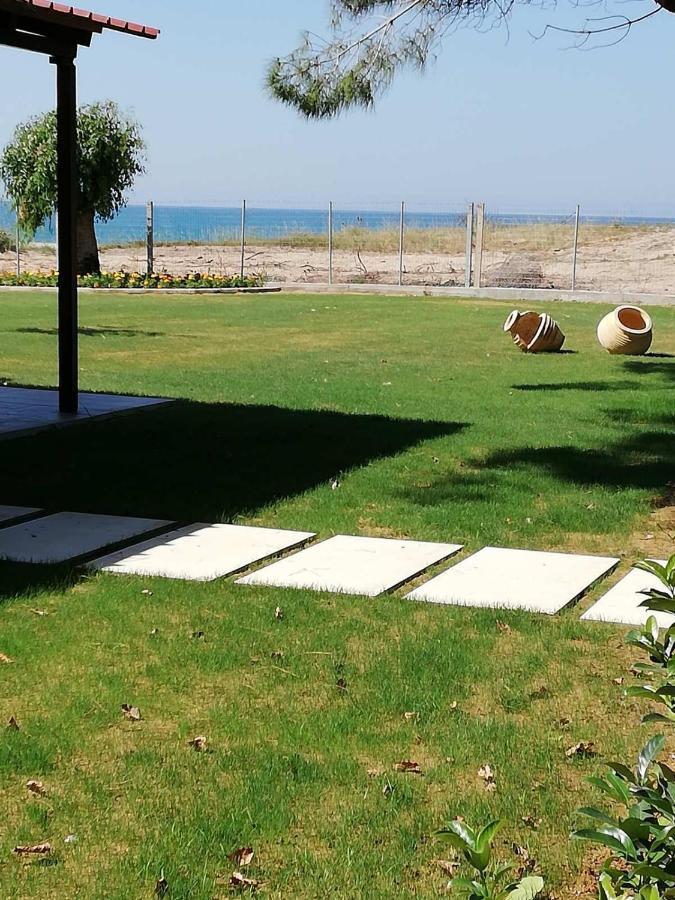 Aster Beach House Nea Thesi Kültér fotó